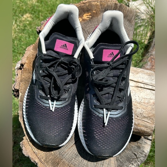 Adidas Solar Ride Core Black Real Magenta Sneakers with Breathable Mesh Sz-8.5.P - Picture 8 of 12